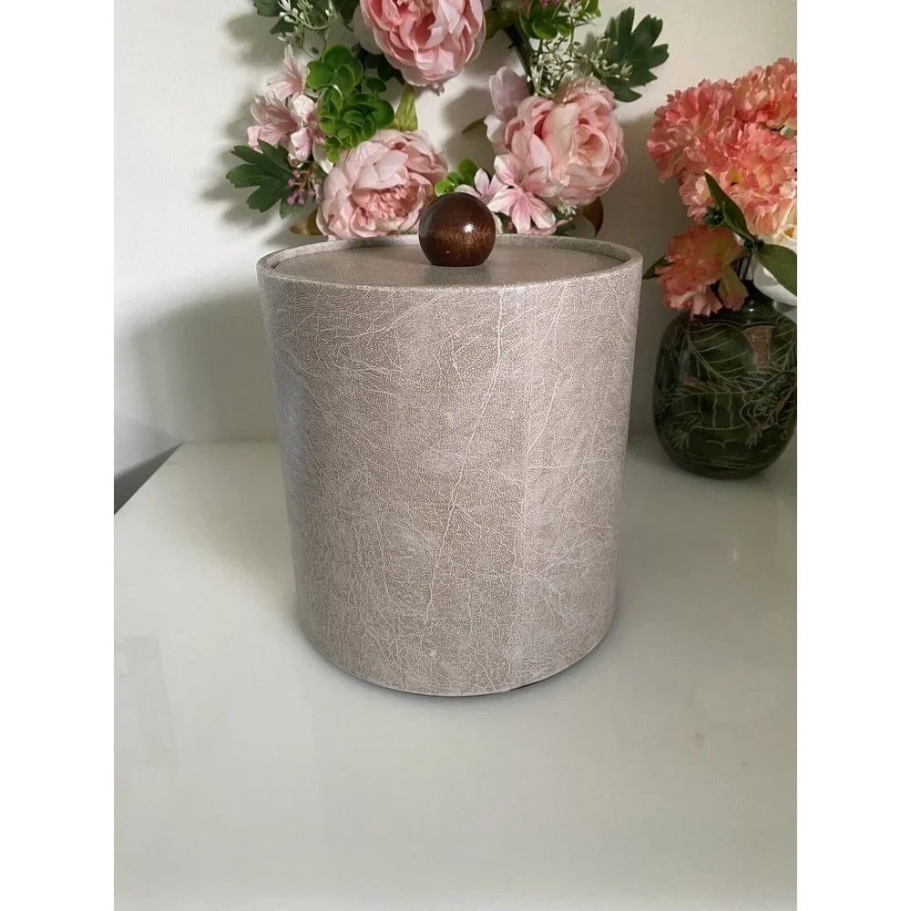 Made In USA‎ Wescon Taupe Leatherette and Wood 3-Quart Insulated Ice Bucket MCM